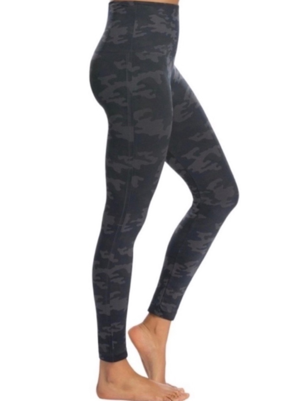 Spanx Look At Me Now Women’s Seamless Black Camo Leggings Size Large